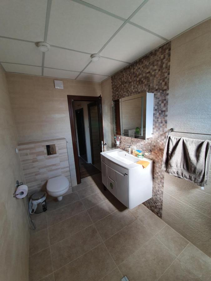 Sunny Apartment Blagoevgrad Esterno foto